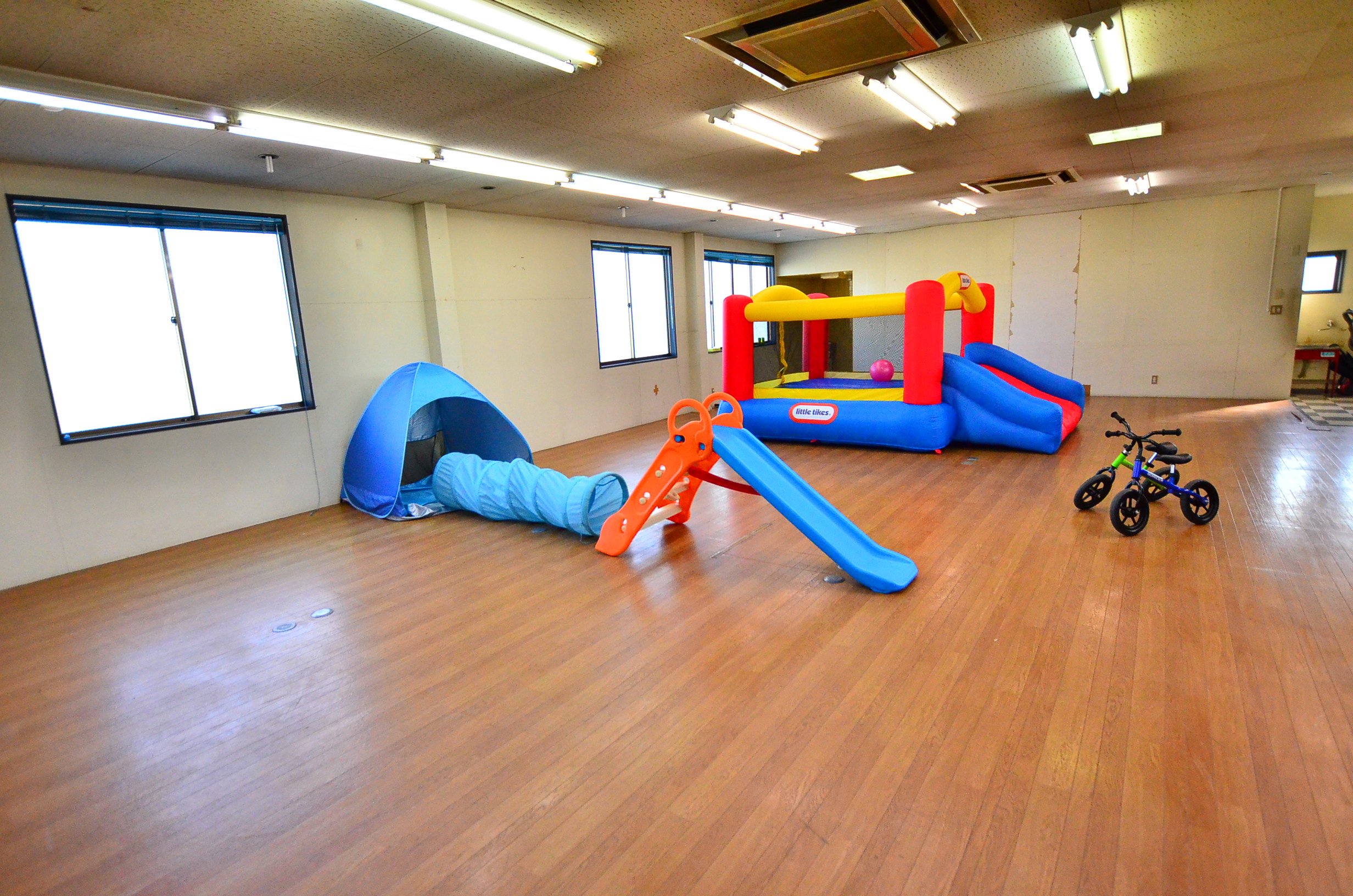 放課後の家 伊勢明野(室内体育館写真)
